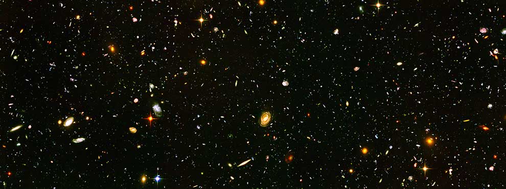 Niegdyś, najstarszy obserwowalny wszechświat uchwycony teleskopem Hubble'a. Źródło:  allexxandarx - stock.adobe.com